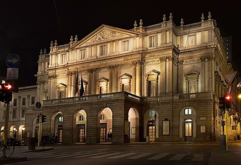 Intomilan Galleria Duomo I Boutique & Design Apart