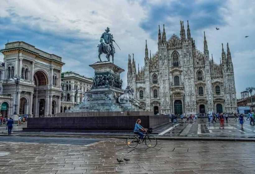 Intomilan Galleria Duomo I Boutique & Design Apart