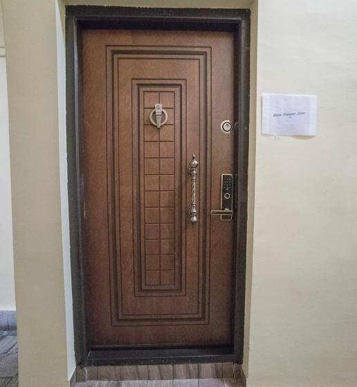 Maria Boutique Suits