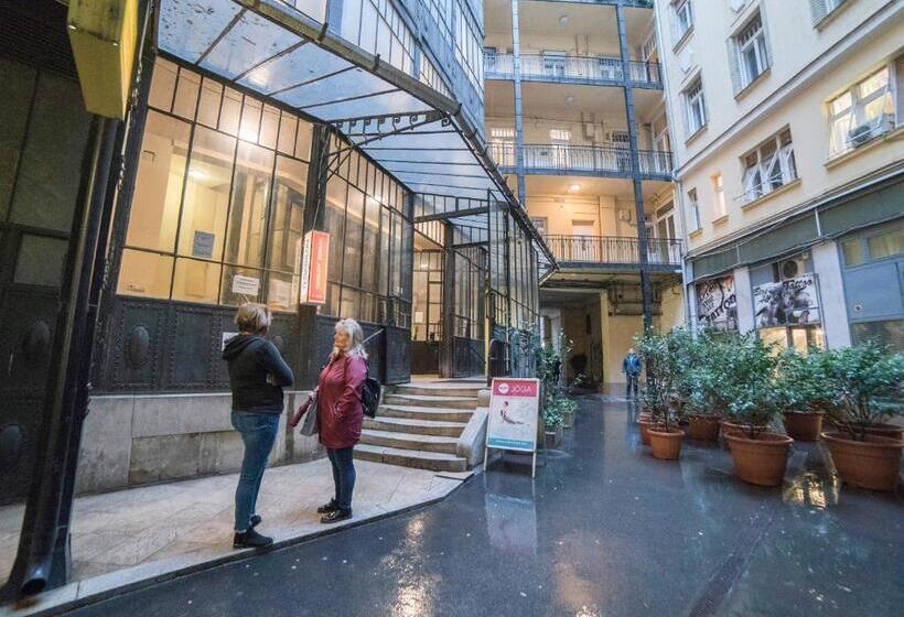 Maria Boutique Suits