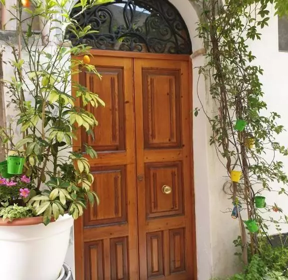 Majatalo Lipari Suite Apartament