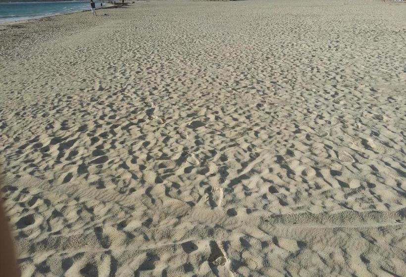 پانسیون Room With Fan Use Bavaro Beach, Punta Cana