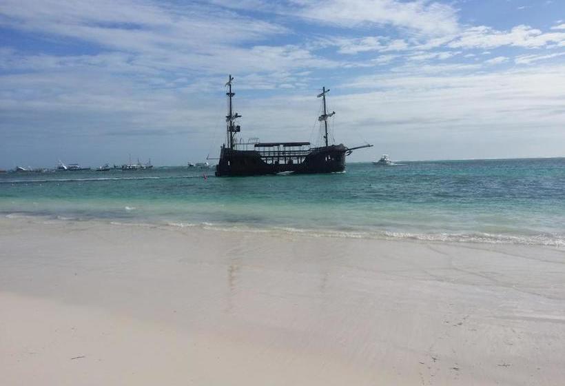 پانسیون Room With Fan Use Bavaro Beach, Punta Cana