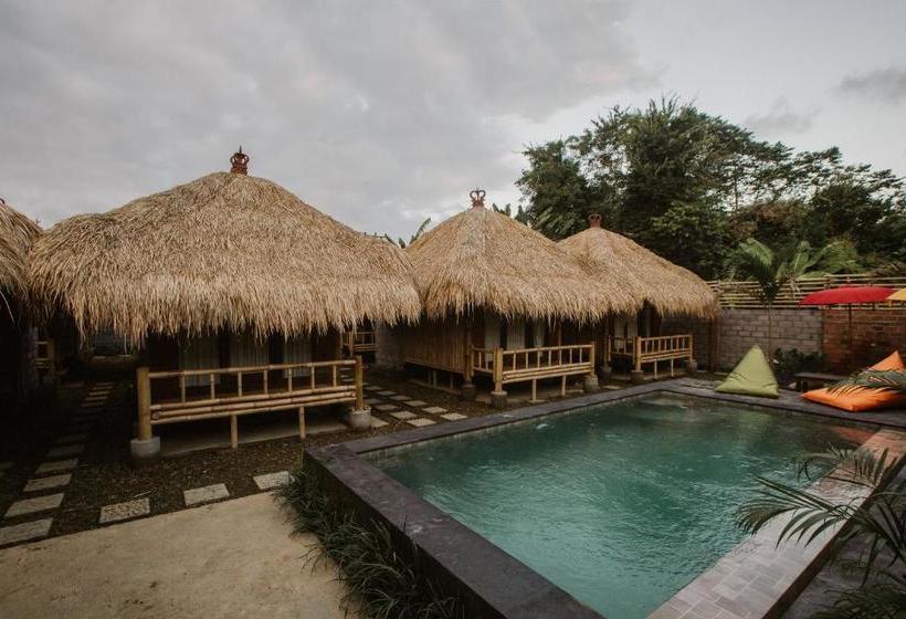 פנסיון The Umah Bamboo