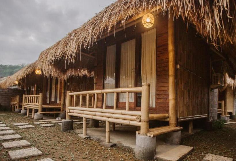 פנסיון The Umah Bamboo