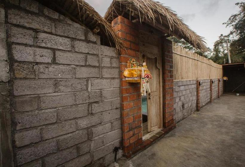 פנסיון The Umah Bamboo