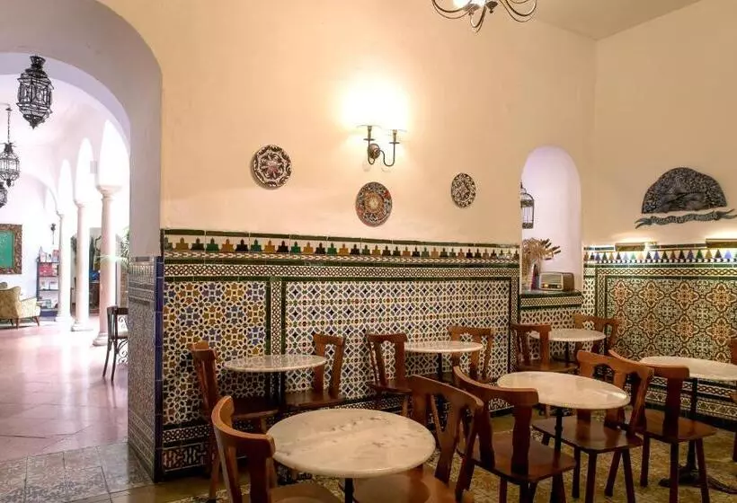 هتل Abanico Casa Palacio