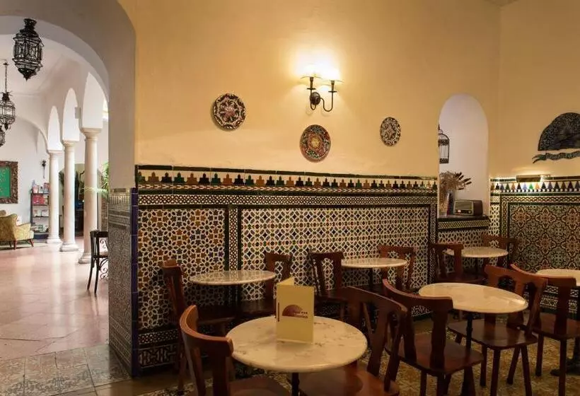 هتل Abanico Casa Palacio