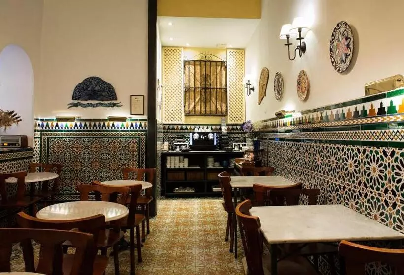 هتل Abanico Casa Palacio