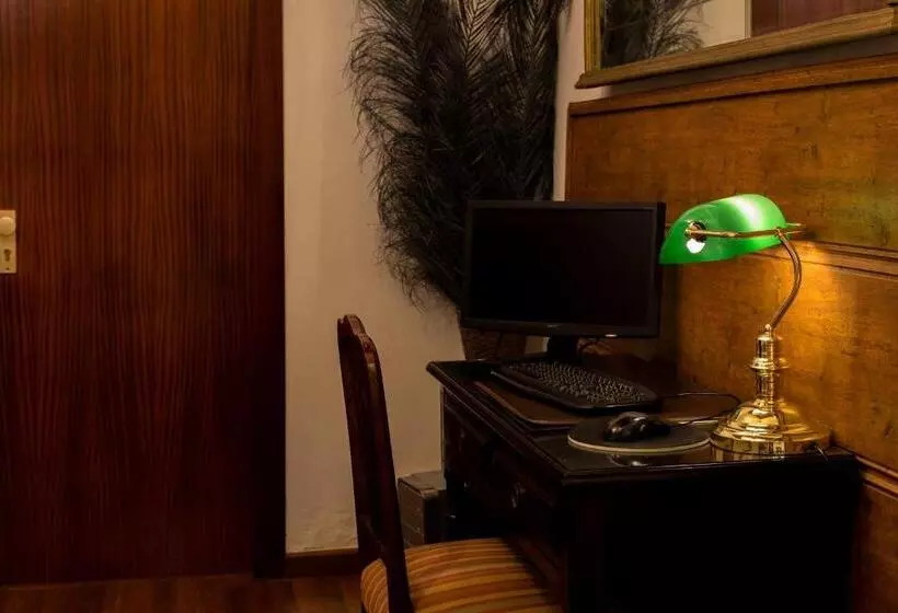 هتل Abanico Casa Palacio