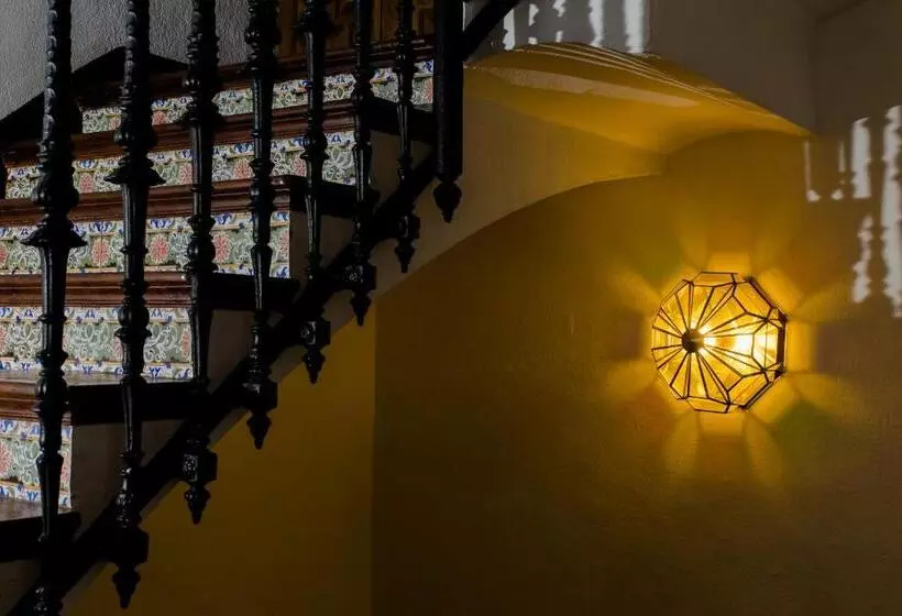 هتل Abanico Casa Palacio