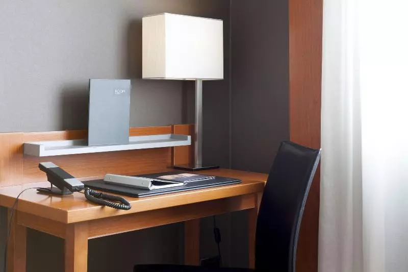 Ac Hotel Sevilla Fórum By Marriott