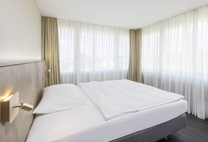 בית מלון כפרי Achesa Homes