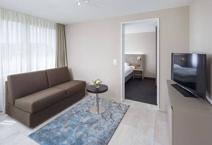 בית מלון כפרי Achesa Homes