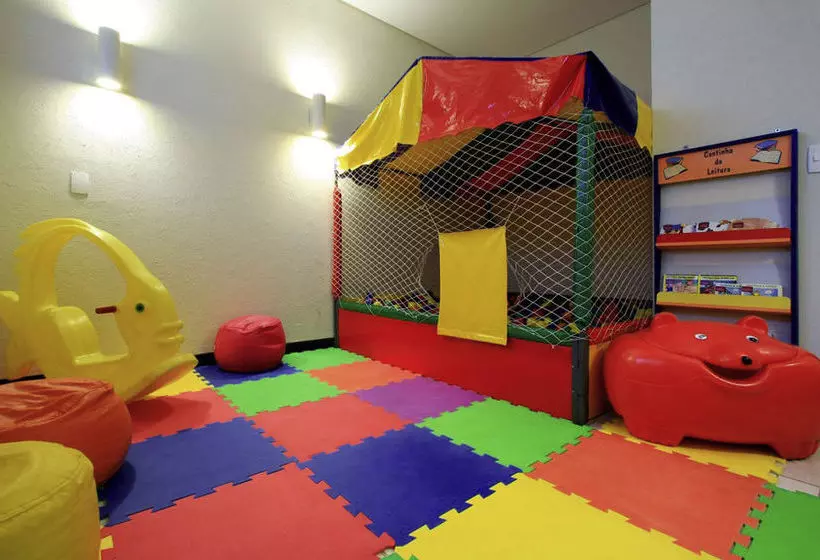 Отель Adagio Curitiba Parque Barigui