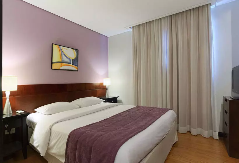 Отель Adagio Curitiba Parque Barigui