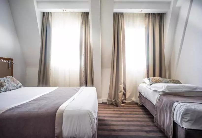 ホテル Art  Lafayette