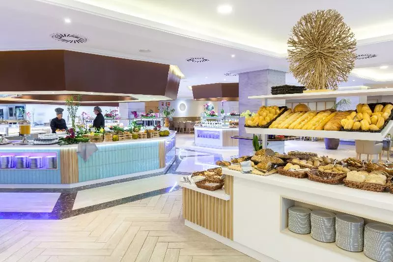 هتل Gran Tacande Wellness & Relax Costa Adeje