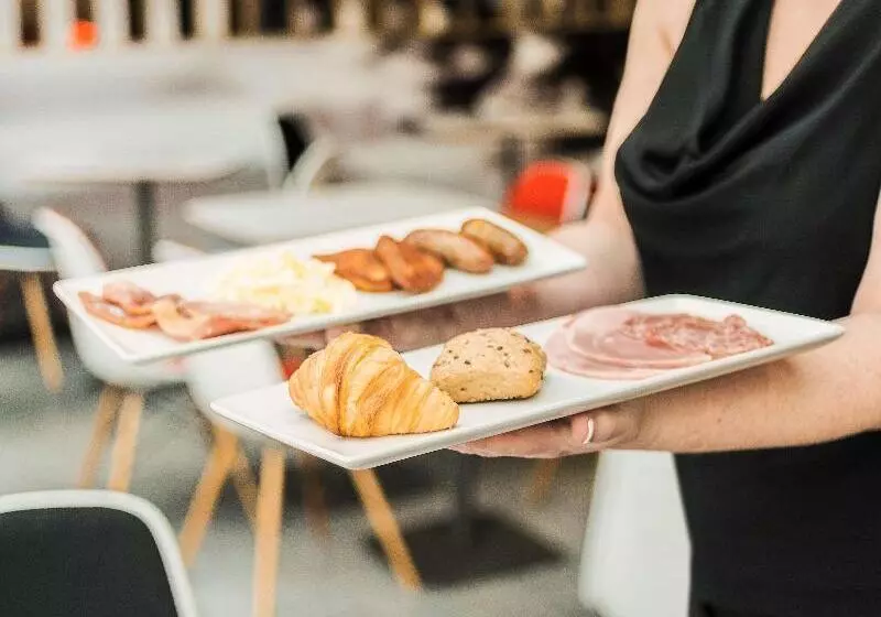 Hotel Ibis Liverpool Centre Albert Dock – Liverpool One