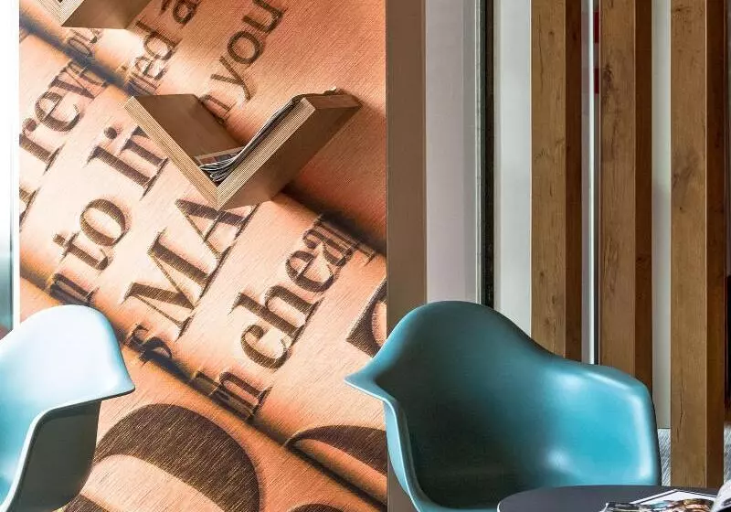 호텔 Ibis Namur Centre