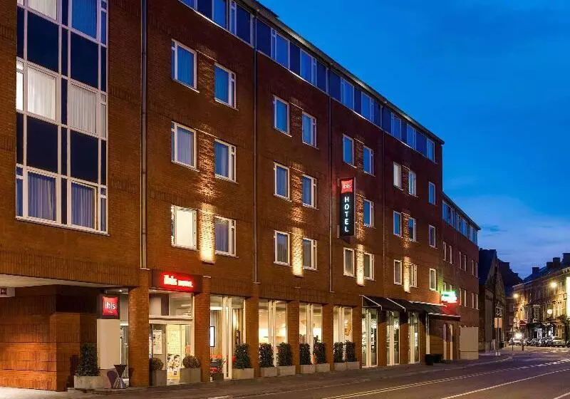 호텔 Ibis Namur Centre