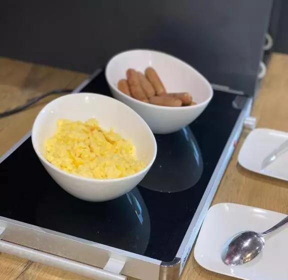 호텔 Ibis Orange Sud