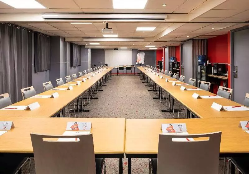 هتل Ibis Paris Alesia Montparnasse