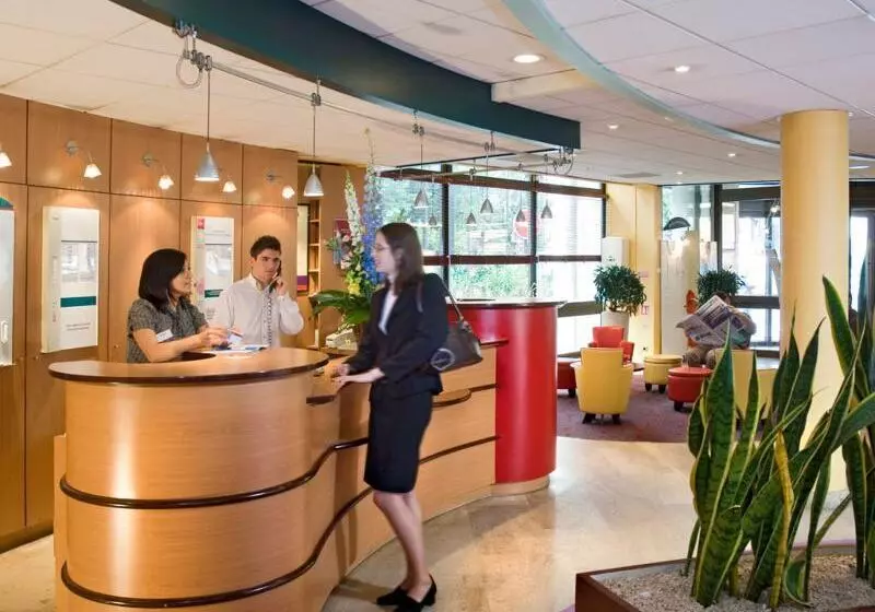 هتل Ibis Paris Alesia Montparnasse