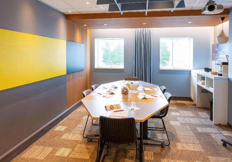 בית מלון כפרי Ibis Rennes Centre Gare Sud