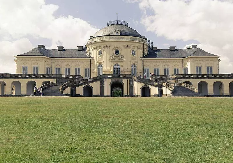 Отель Ibis Stuttgart Centrum