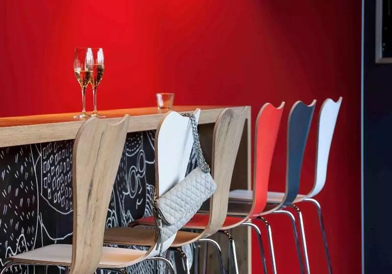 Отель Ibis Stuttgart Centrum