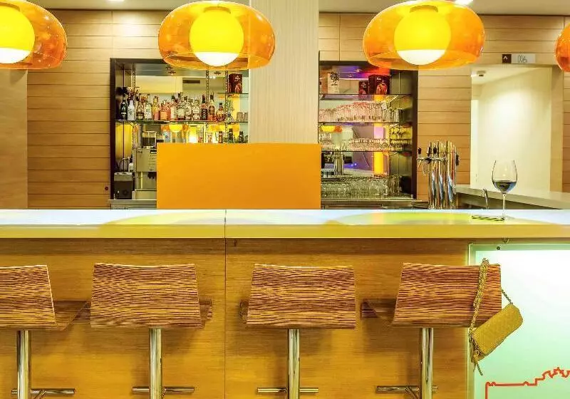 호텔 Ibis  Wien Messe