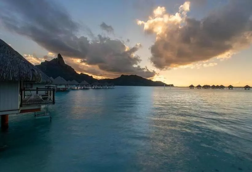 هتل Westin Bora Bora Resort & Spa
