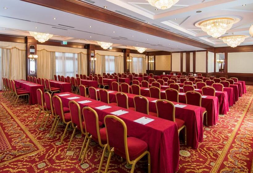 Leonardo Hotel Milan City Center