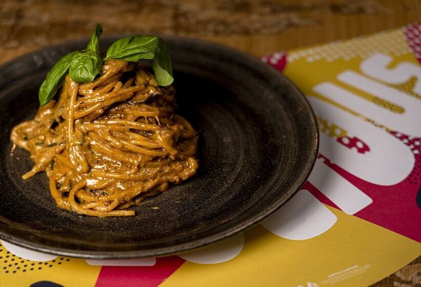 Leonardo Hotel Milan City Center