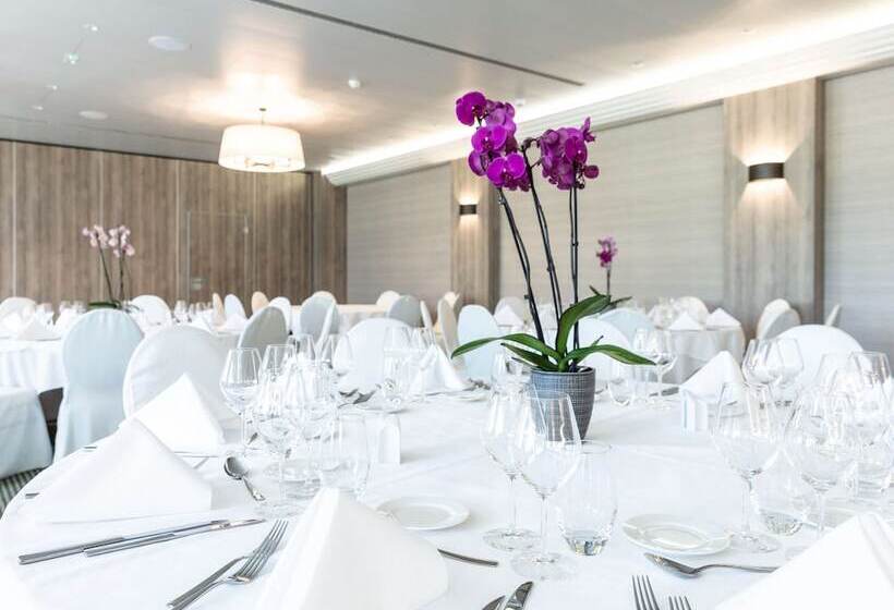 هتل Mercure Luxembourg Kikuoka Golf & Spa