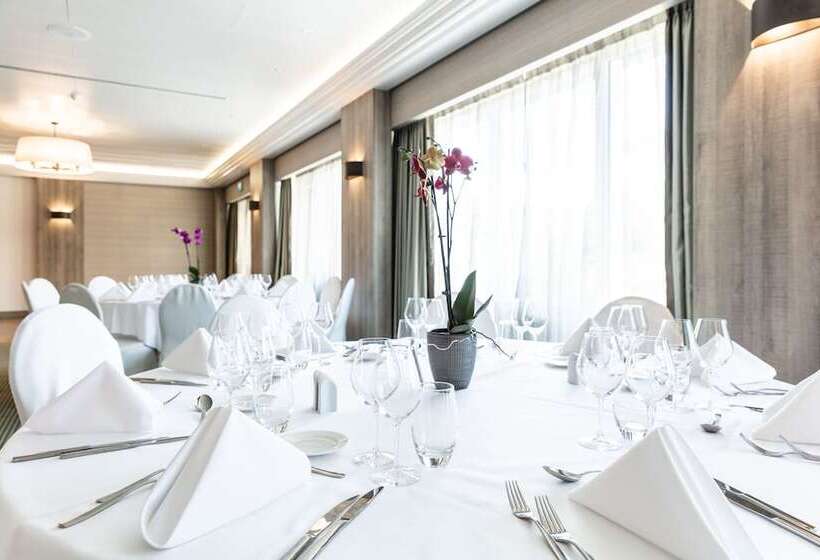 هتل Mercure Luxembourg Kikuoka Golf & Spa