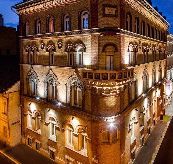 هتل Museum Budapest