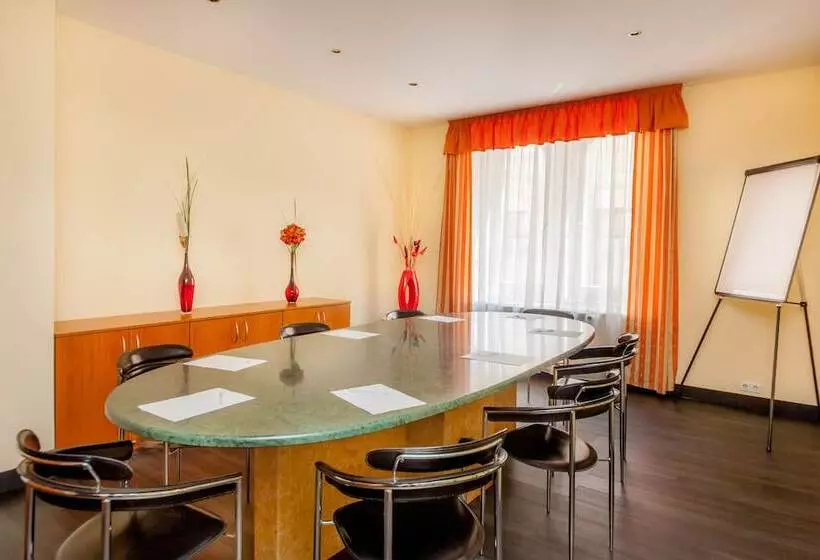 酒店 Museum Budapest