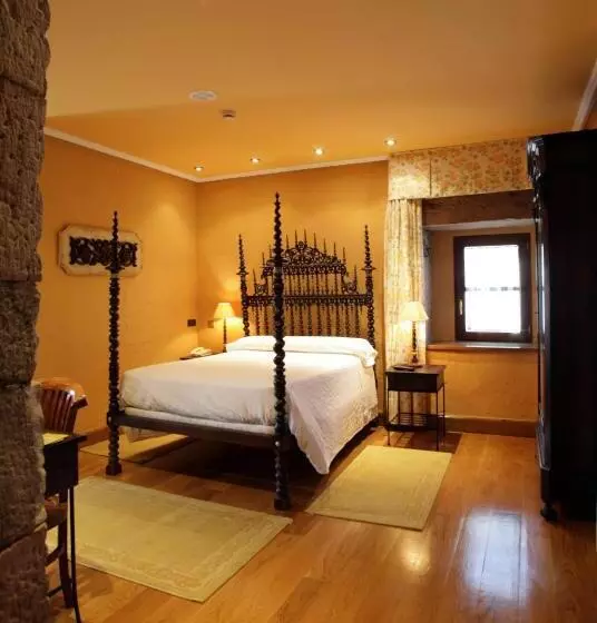 בית מלון כפרי Palacio Guevara