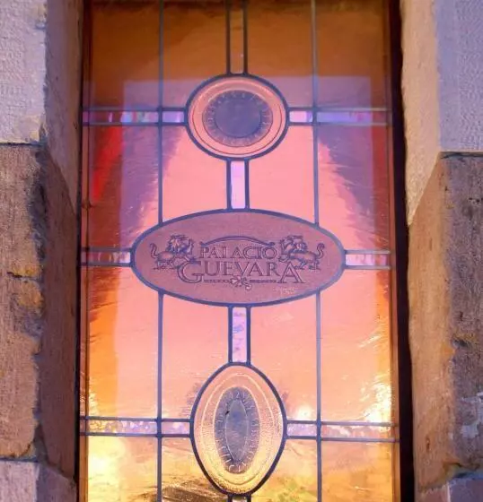 בית מלון כפרי Palacio Guevara