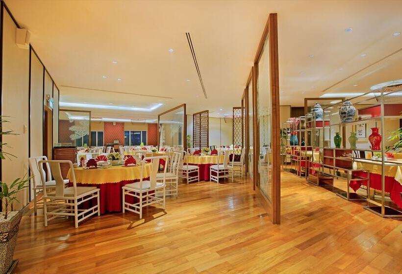 בית מלון כפרי Parkroyal Yangon