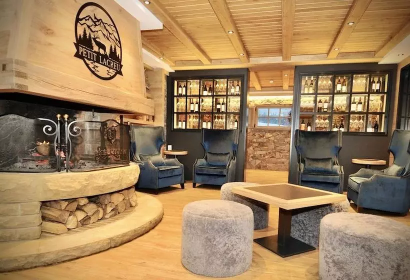 בית מלון כפרי Petit Lacreu