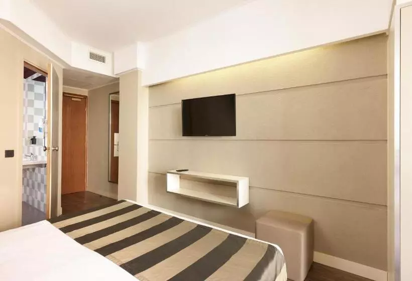 בית מלון כפרי Roma Tor Vergata