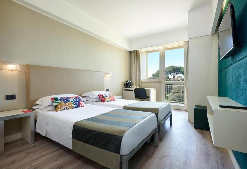 هتل Roma Tor Vergata