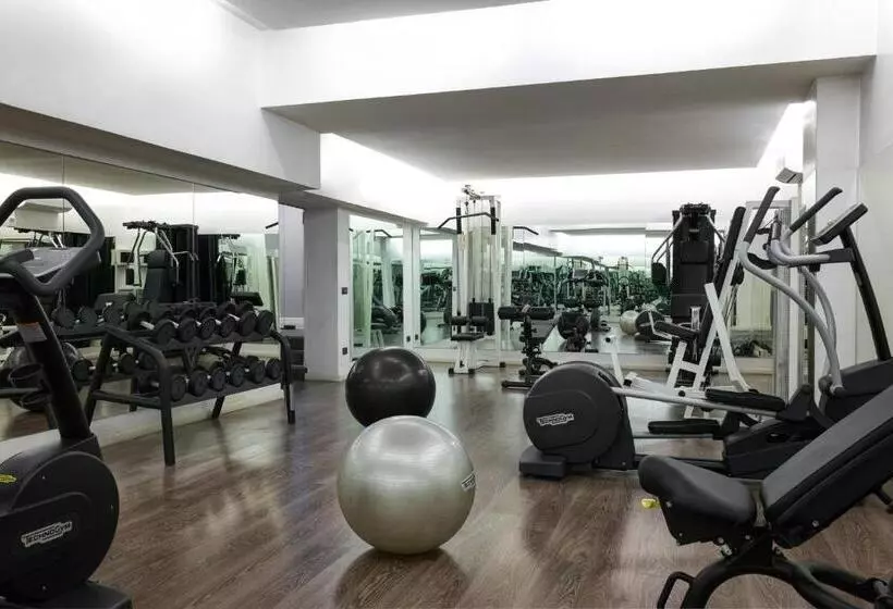 בית מלון כפרי Roma Tor Vergata