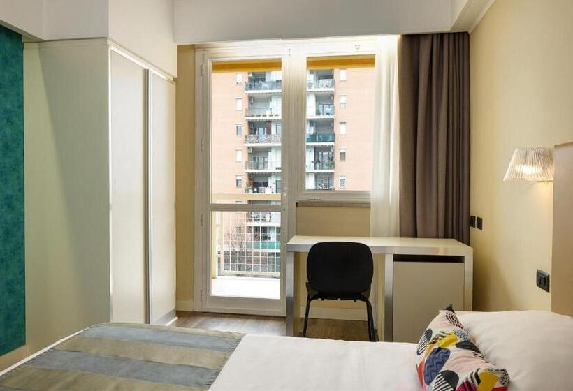 هتل Roma Tor Vergata