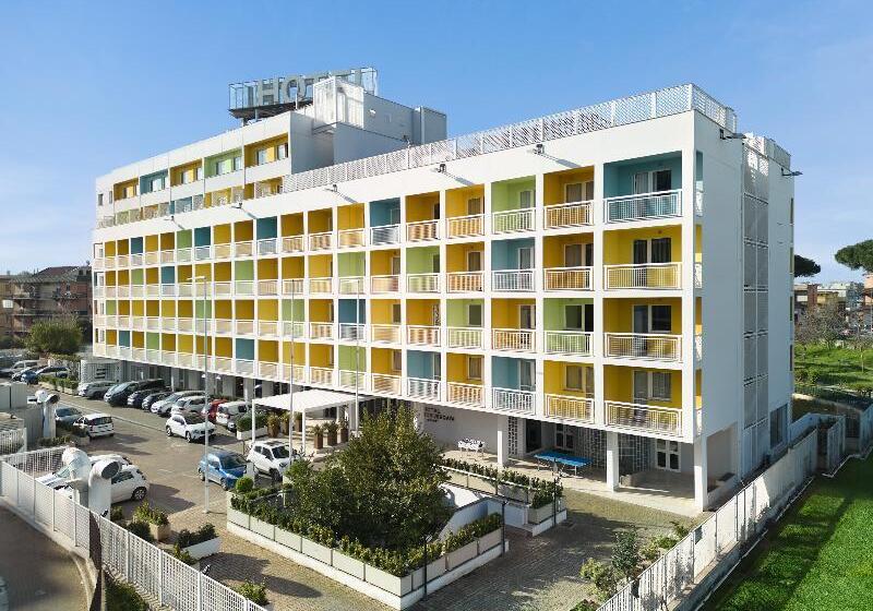 هتل Roma Tor Vergata