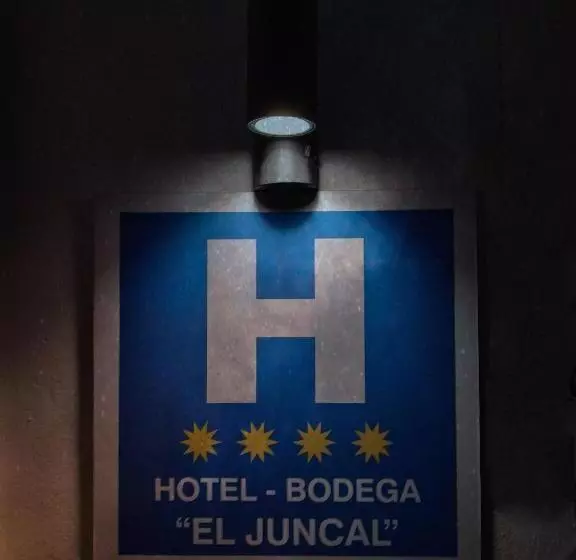 בית מלון כפרי Bodega El Juncal