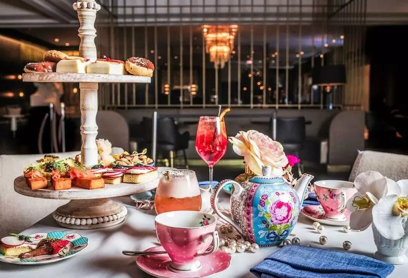 The Gwen, A Luxury Collection Hotel, Michigan Avenue Chicago